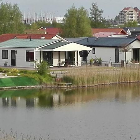 Het Boothuis Villa Sint Annaland Exteriör bild